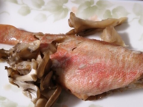 赤魚と舞茸の煮付け